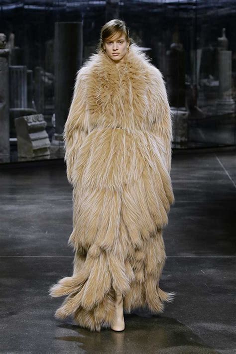 In Fendi, craftsmanship lies in fur and leather 